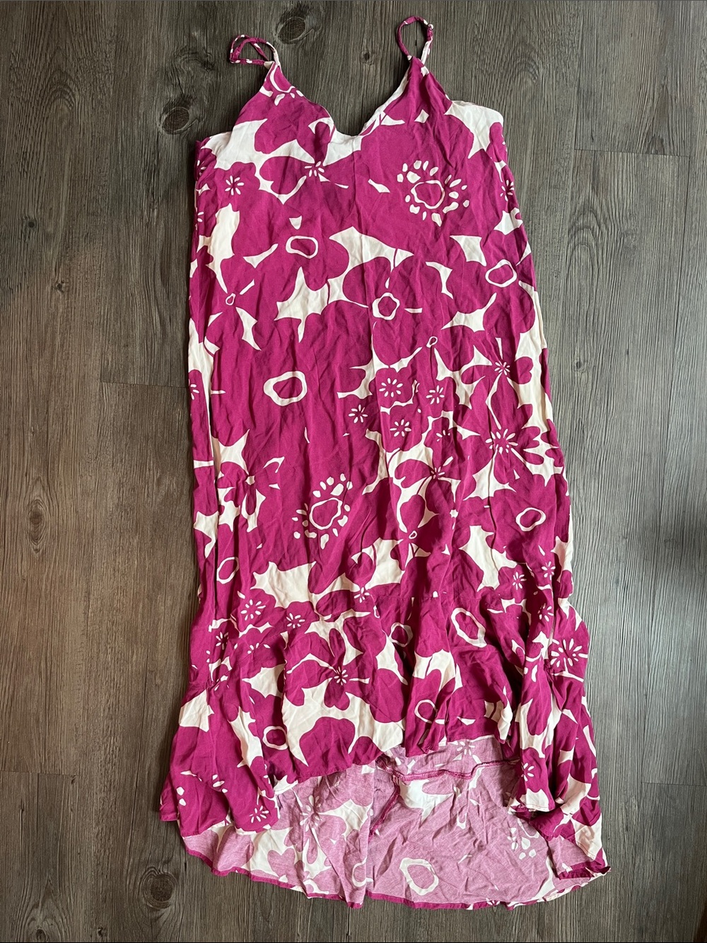ARKITECT CALA DE LA CRUZ Magenta Floral High-Low Slip Spaghetti Strap Dress